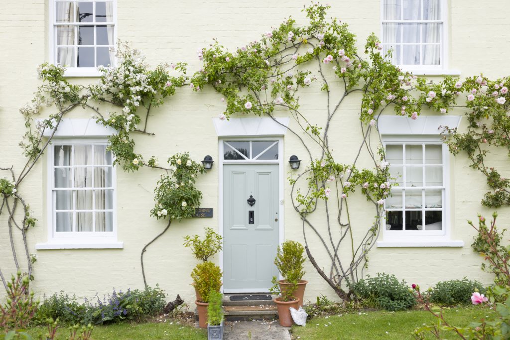 How with timber windows